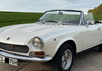 Fiat 124 Spider 141.880 km 12.300 &euro; Ostfildern 73760