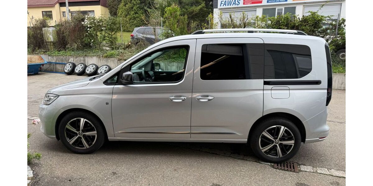 VW Caddy 23.300 km 28.900 &euro; Dettingen Erms 72581
