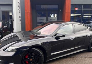 Porsche Taycan 29.700 km 99.600 &euro; Sindelfingen 71065
