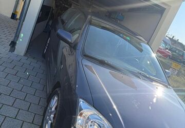 Toyota Corolla 143.200 km 4.850 &euro; Hechingen 72379