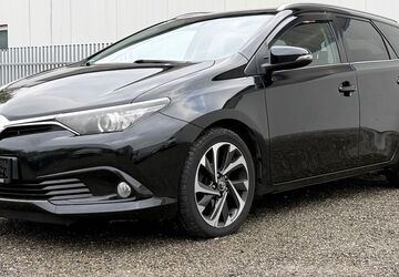 Toyota Auris 159.200 km 8.790 &euro; Reutlingen 72766