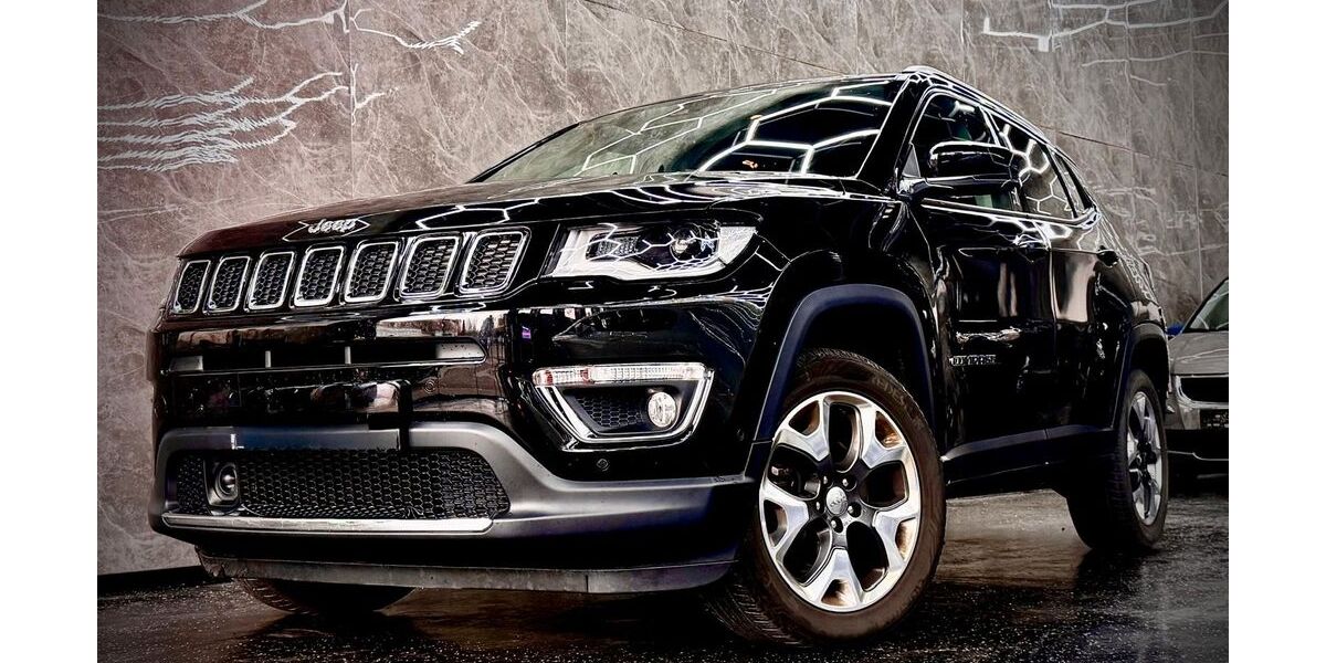 Jeep Compass 49.000 km 18.499 &euro; Reutlingen 72762