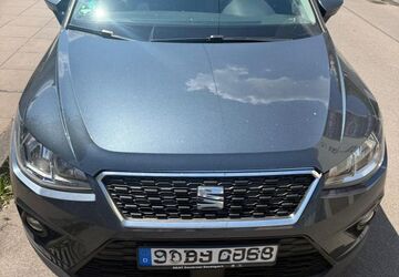 Seat Arona 76.065 km 11.500 &euro; Stuttgart 70376