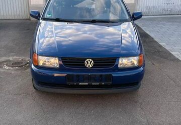 VW Polo 103.750 km 790 &euro; Unterensingen 72669