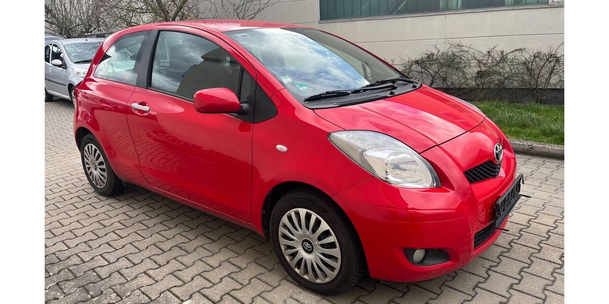 Toyota Yaris 175.850 km 3.250 &euro; Holzgerlingen 71088