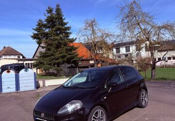 Fiat Grande Punto 158.235 km 3.299 &euro; Sindelfingen 71069